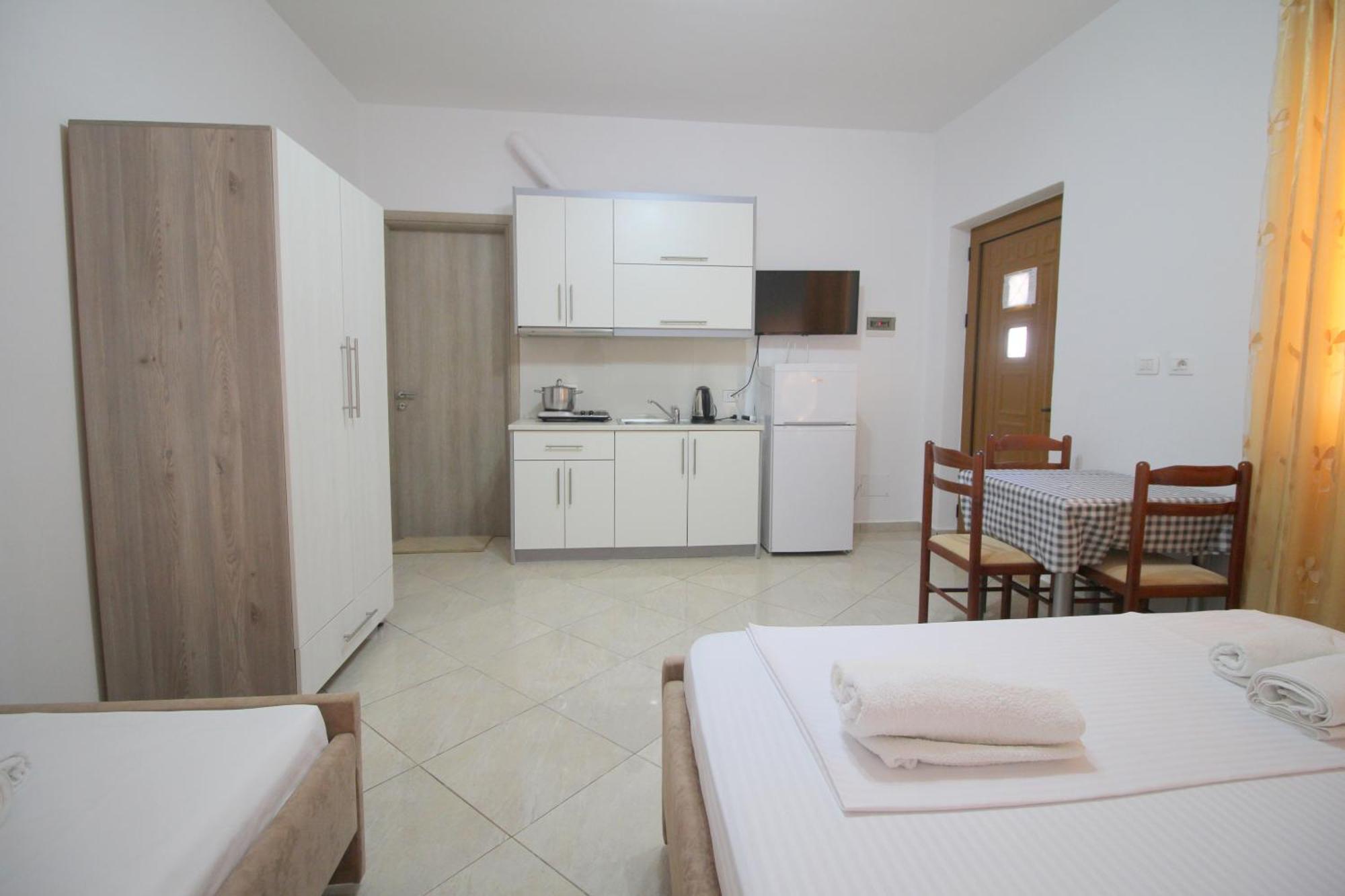 Ksamil City Center Villa Exterior photo